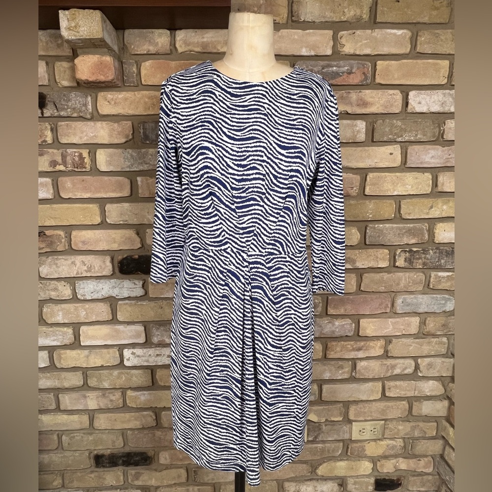 J MCLAUGHLIN blue white Zebra print 3/4 sleeve dress in Catalina Cloth